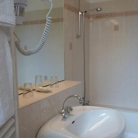 Maitagaria بياريتز